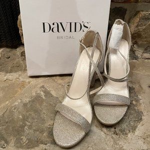 David's Bridal Crisscross Strap Block Heel Sandals - NEVER WORN - With Box